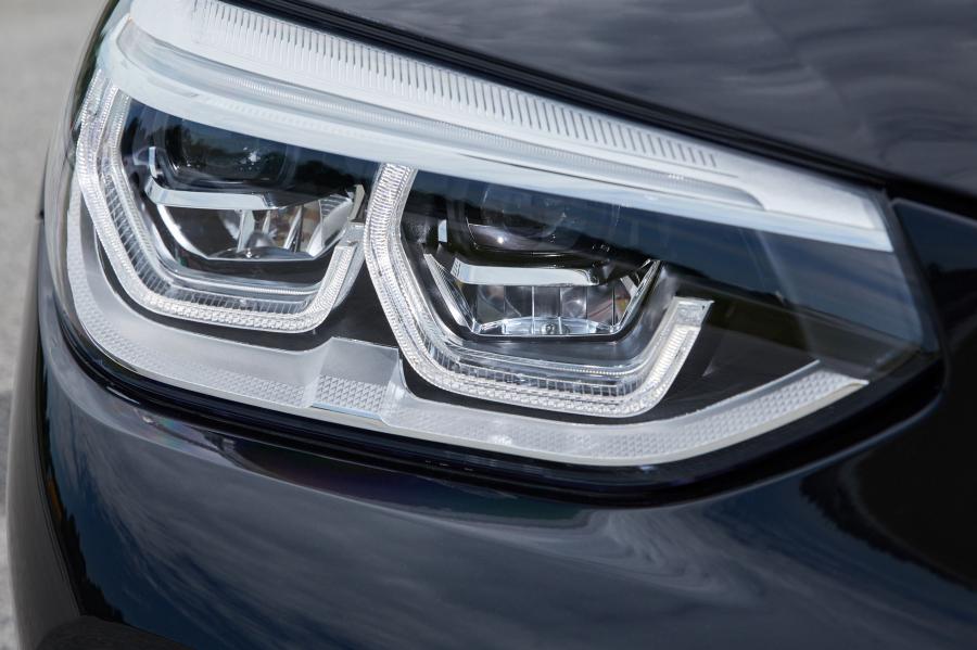 Детали экстерьера BMW X4 M40i (G02) 2018 года  (NA) (фото 24 из 40)